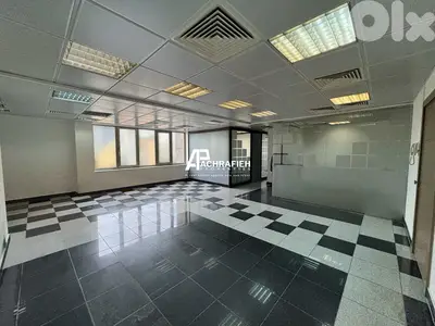 Office for Rent in Saifi - مكتب للأجار في الصيفي Office for Rent in Saifi - مكتب للأجار في الصيفي