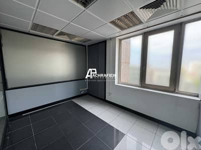 Office for Rent in Saifi - مكتب للأجار في الصيفي