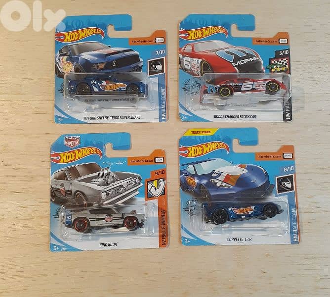 Hot Wheels (2019) diecast car model 1;64 13
