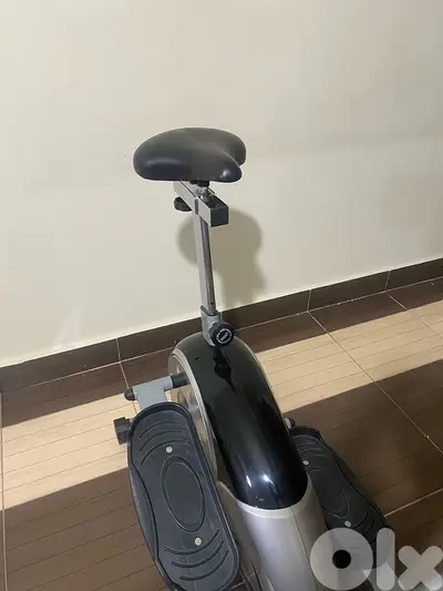 Gym bicycle machine