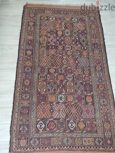 Persian antique beautiful SUMAK kilim maintained in good condition