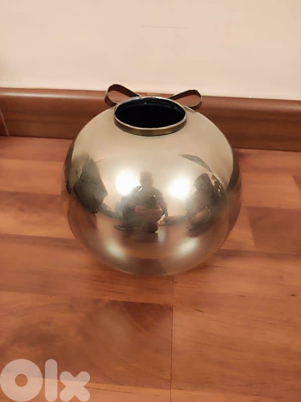 Decorative bowl 1