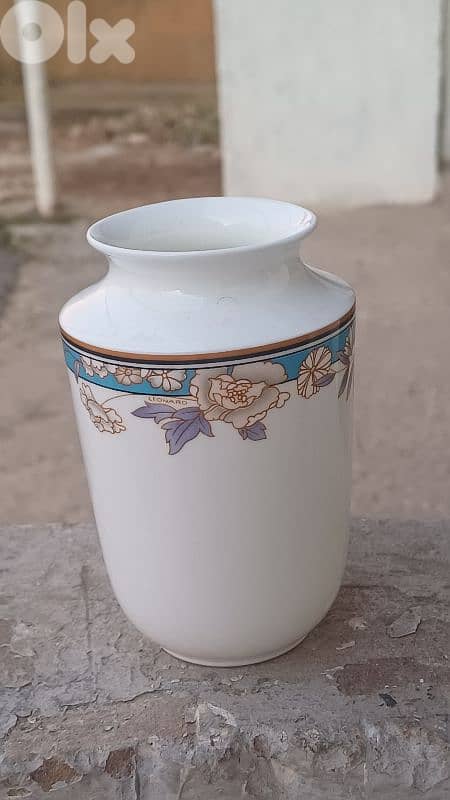 antique 6