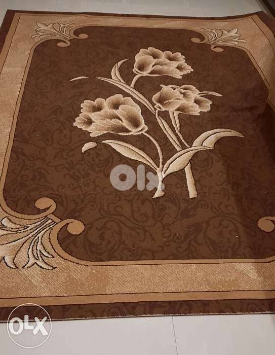 Carpet length 274cm. Width 199cm 0