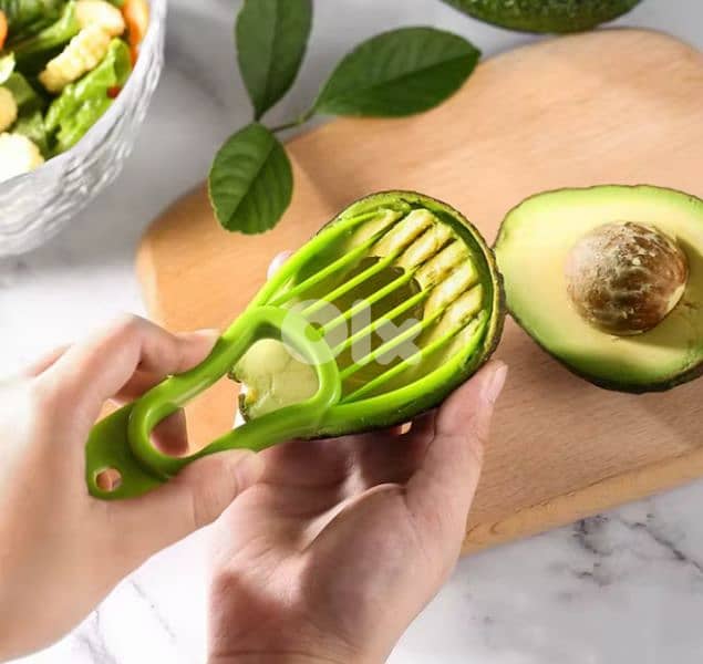 Avocado 3in1 peeler and slicer 1