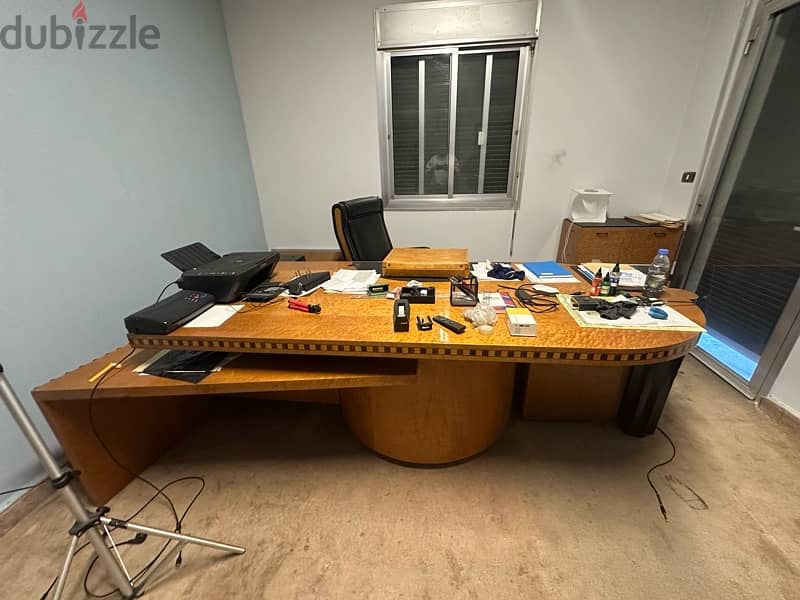 office desk set luxurious 3