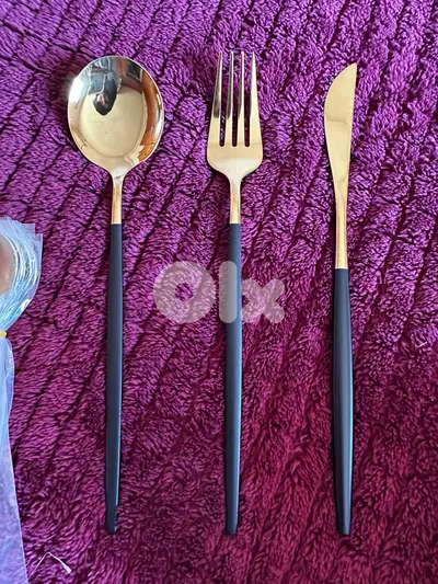 6 spoons knives forks and small spoons