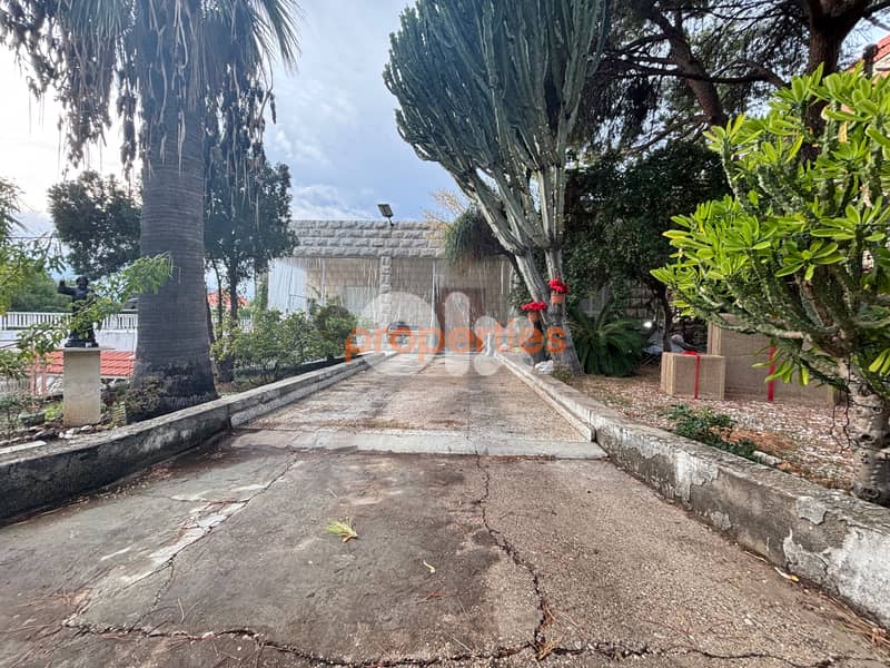 Land For Sale in Aamchit With Old House أرض للبيع في عمشيت CPJRK246 3