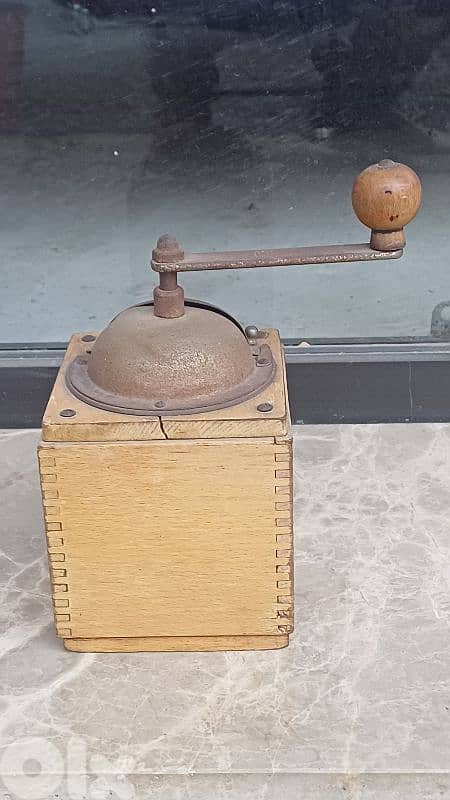 antique 5