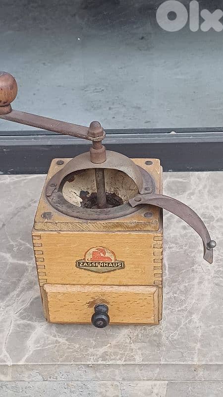antique 9