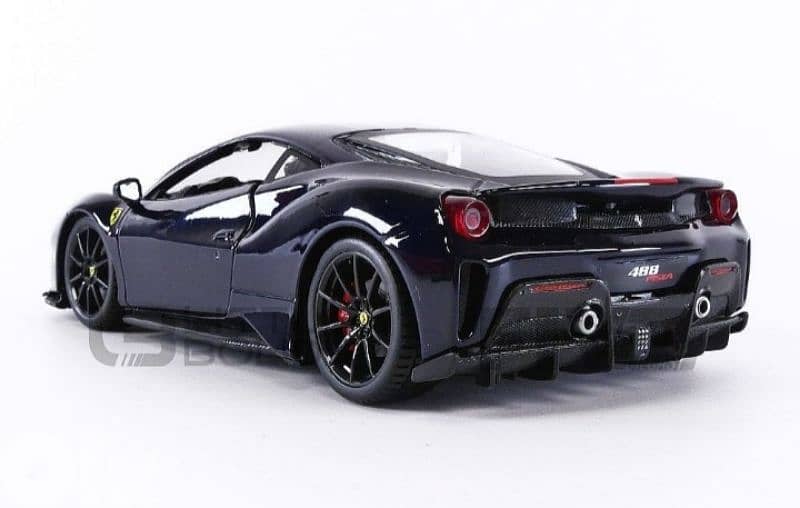 Ferrari 488 Pista diecast car model 1:24. 3