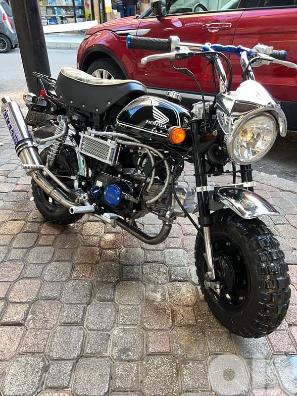 Honda Monkey z 50 Fi injection 2