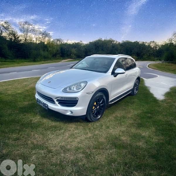 Porsche Cayenne 2011 v6 0