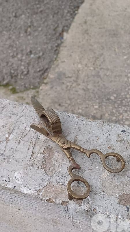 antique 6