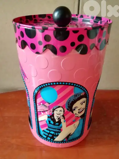 Benefit Cosmetics Collectible Partyland tin in tin rotating container