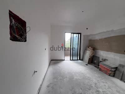 Apartment for sale in Baabdat - Bsefrine شقة للبيع في بعبدات - بسفرين