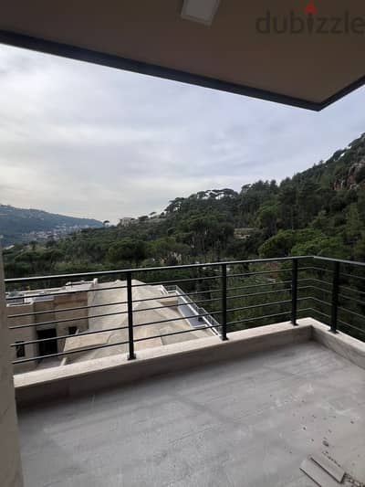 Apartment for sale in Baabdat - Bsefrine شقة للبيع في بعبدات - بسفرين