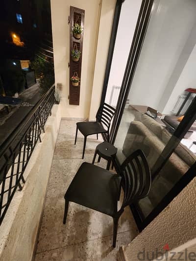 Charming street style apart in Gemayze