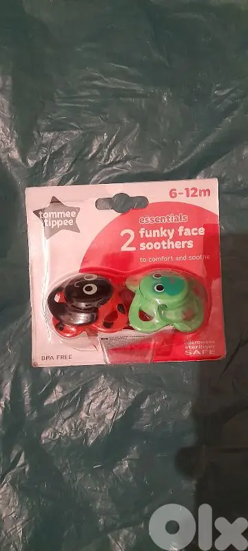 tommee tippee soothers