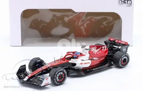 V. Bottas Alfa Romeo C42 (2022) diecast car model 1;18.
