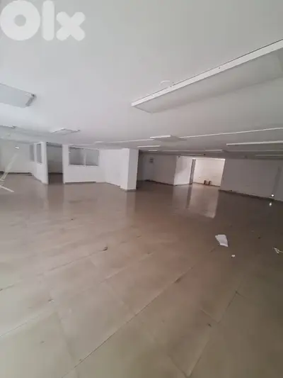 STAND ALONE SHOWROOM IN MKALLES PRIME (500Sq) 2 FACADES, (MKR-116)