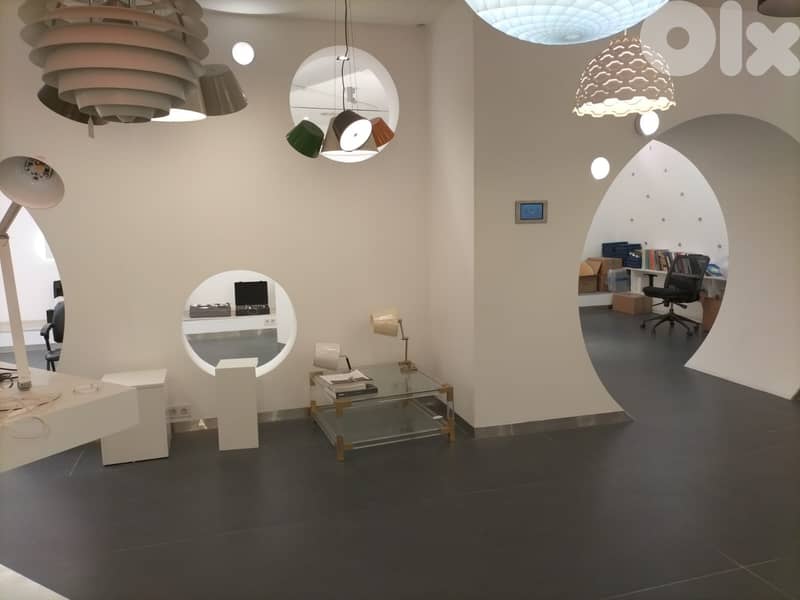 735 SQM Prime Location Used Showroom in Jnah, Beirut 0
