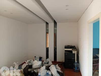 Office for rent in Dekwaneh مكتب للايجار في ديكوانة