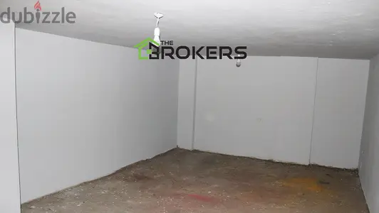 Shop for Rent in Mar Mkhayel  محل للايجار في مار مخايل