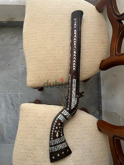 Antique Wooden غير صالح للاستعمال انتيكا
