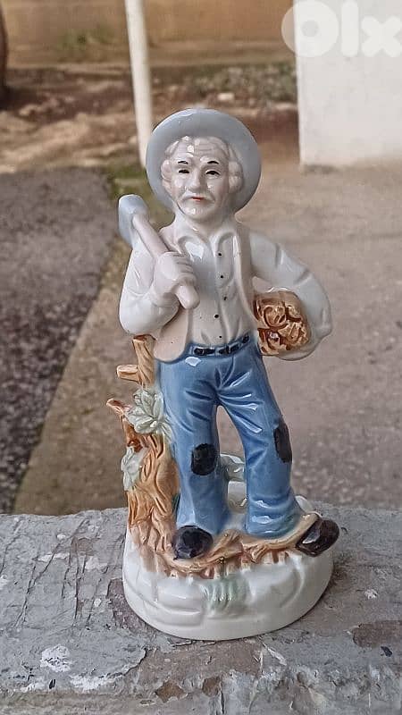 antique 7