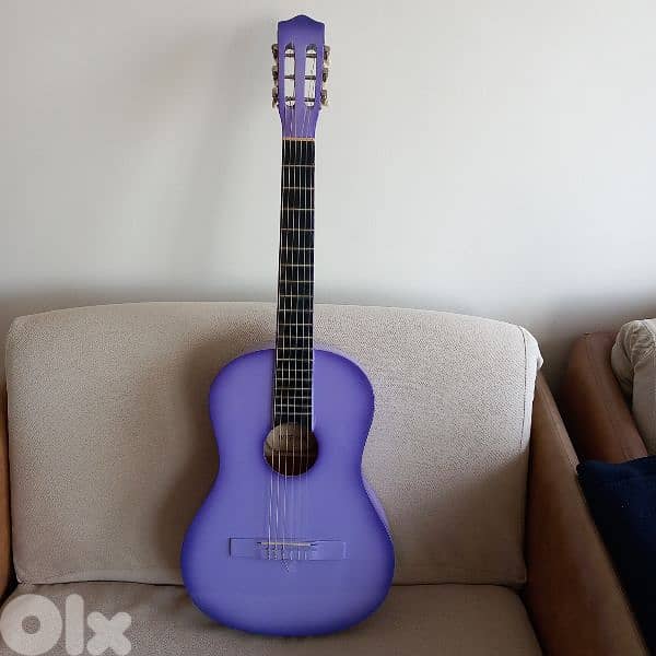 Classic Guitar  - Mauve color - size 3/4 0