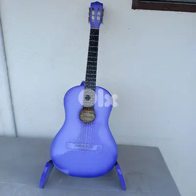 Classic Guitar  - Mauve color  - size 3/4 with Stand in wood