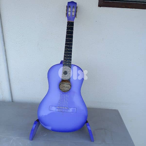 Classic Guitar  - Mauve color  - size 3/4 with Stand in wood 0