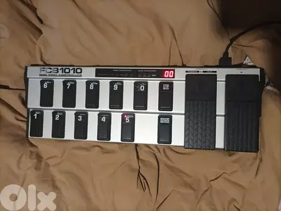 Behringer FCB1010 MIDI Foot Controller with UNO & SDK case