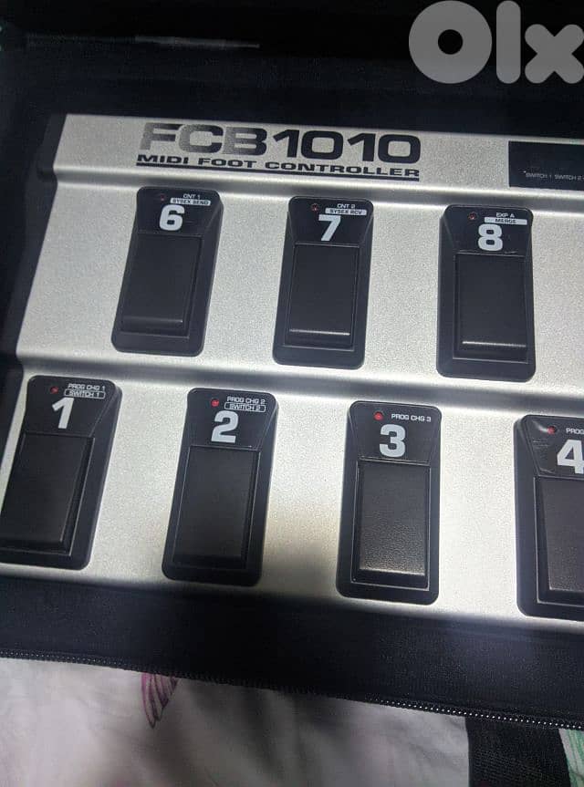 Behringer FCB1010 MIDI Foot Controller with UNO & SDK case 6