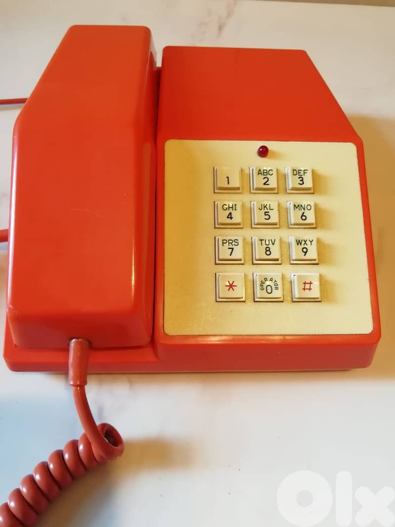 vintage 80s telephones 4 colors available 3