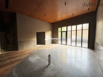 100 Sqm + 80 Sqm Terrace - Shop For Rent in Monot