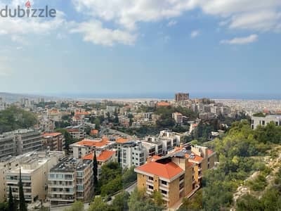 Luxurious apartment in a very prestigious area