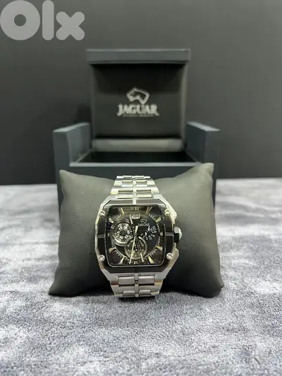 ساعة JAGUAR