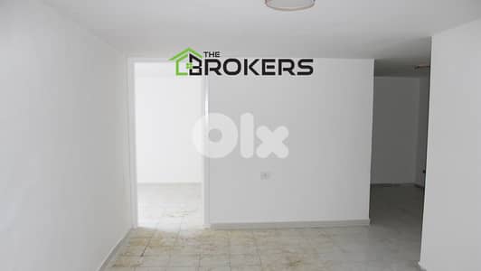 Office for Rent in Hamra   مكتب للايجار في الحمرا