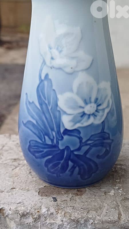 antique 7