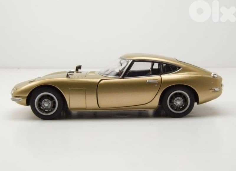 Toyota 2000,-GT (1967) diecast car model 1:24 1