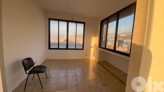 L16827 - Office With Terrace For Rent In Zalka