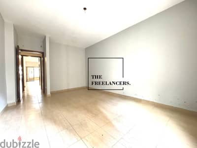 Apartment for sale in Sanayeh-شقة للبيع في الصنائع