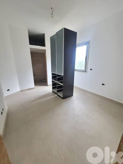 BROUMANA PRIME (190SQ) WITH TERRACE , (BR-208)
