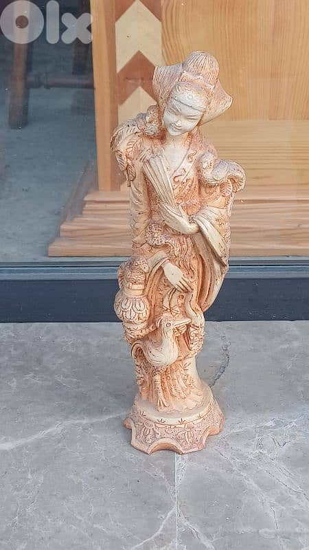 antique 6