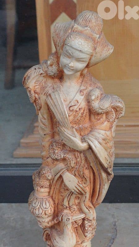antique 7