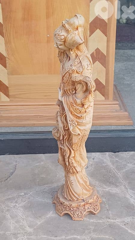 antique 12
