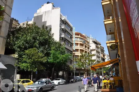 JH25-3844 Showroom / Shop 465m2 for sale in Hamra - Beirut