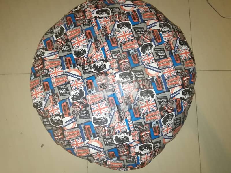 England theme modern Pouf 62 cm 1